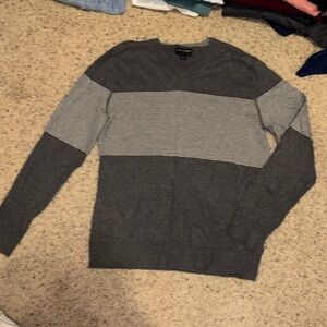 Men’s banana republic grey stripe sweater v neck